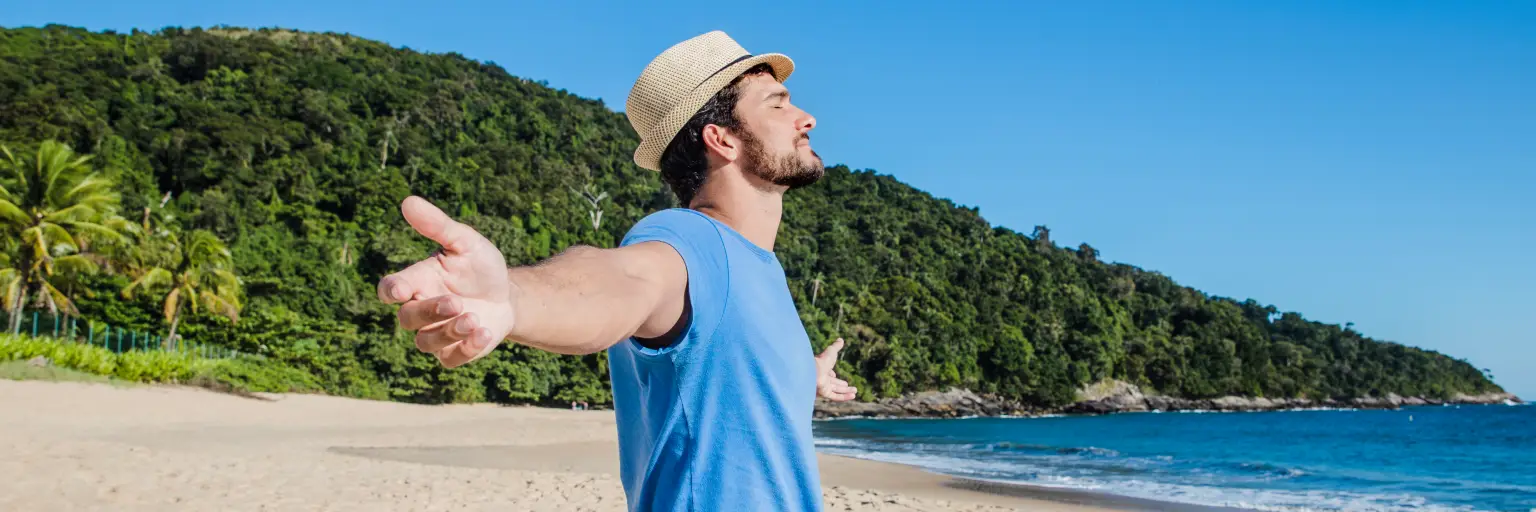 Família feliz celebrando